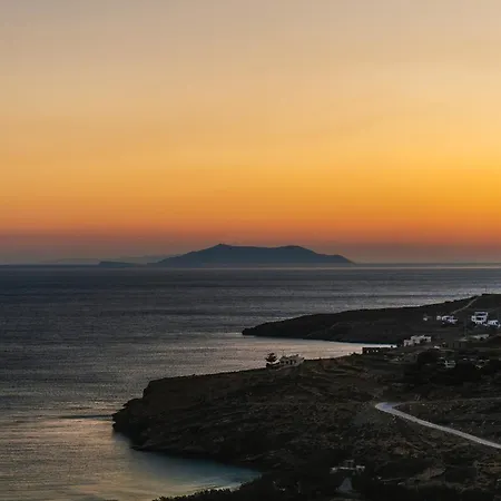 Dolce Tinos - - Stone & Sunset Views Kardhianí