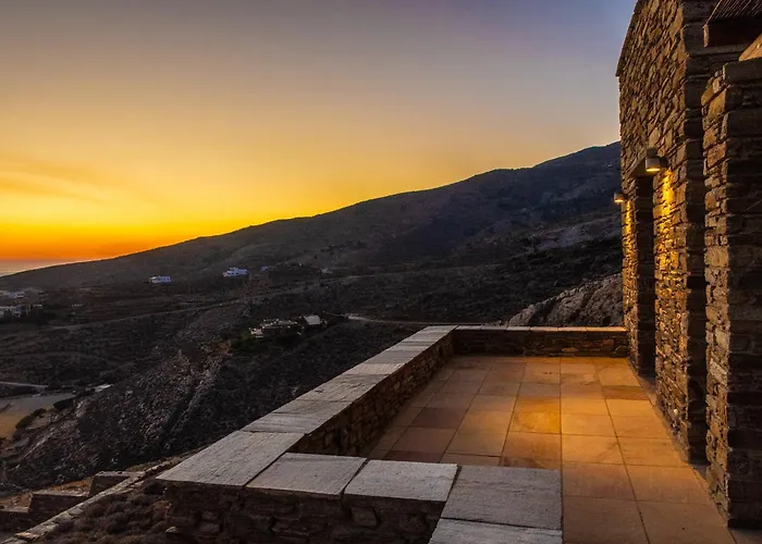 Dolce Tinos - - Stone & Sunset Views * Kardhianí