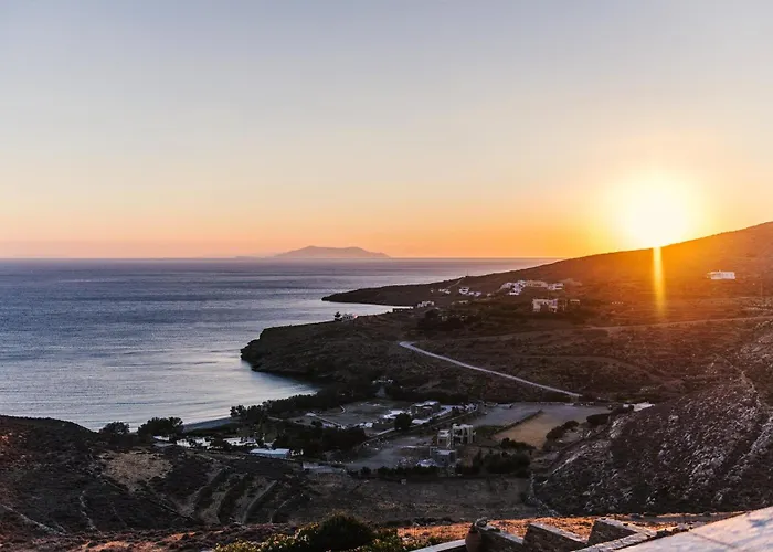 Dolce Tinos - - Stone & Sunset Views Villa Kardhianí